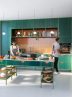 معماران امیل ایو آشپزخانه کوچکی را با وسایل کم مصرف طراحی می کند