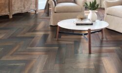 🪵 ۸ مدل برتر انواع لمینت کف برای دکوراسیون مدرن و لوکس