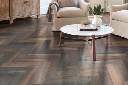 🪵 ۸ مدل برتر انواع لمینت کف برای دکوراسیون مدرن و لوکس