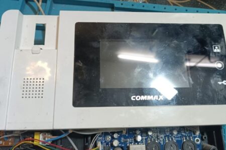 آموزش تعمیر آیفون تصویری کوماکس