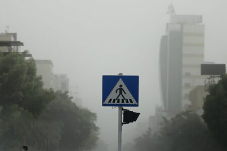 پیش‌بینی بارش پراکنده در ارتفاعات و وزش باد شدید و خیزش گرد و خاک در پایتخت