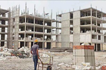 رونق بازار ساخت وساز در شمال کشور / سازندگان پای کار آمدند