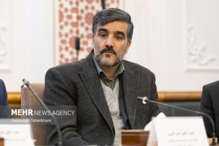 بزرگراه ایران اذربایجان به مرز جدید و مرکز لجستیک تجاری می‌رسد