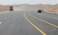 خطیب جمعه لالی: احداث جاده لالی به الیگودرز مسکوت ماند