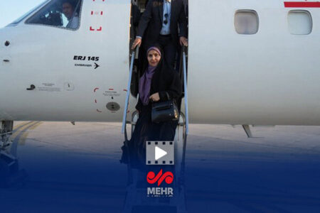 وزیر راه و شهرسازی وارد آذربایجان شرقی شد