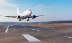 ۸ دفتر خدمات مسافرتی به دلیل شکایت مسافران تعلیق شد