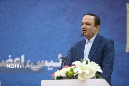 مسرور: هوش مصنوعی و بلاک‌چین، ضرورت رقابت اقتصادی آینده است