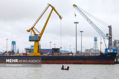 مزایای عضویت ایران در CFT؛ کاهش بهای تمام‌شده کالا و مالیات پنهان خارجی