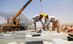 عملیات ریل‌گذاری راه‌آهن کرمانشاه – خسروی آغاز شد