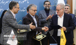 مراسم امضای قرارداد تامین ناوگان ریلی