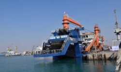 انجام ۷۰ میلیون متر مکعب لایروبی از بنادر کشور/ ایران به خودکفایی در عملیات لایروبی رسید