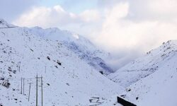 بارش برف و باران تا جمعه در پایتخت؛ هوا سردتر می‌شود