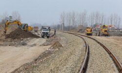 ۱۶ کریدور ریلی و جاده‌ای در حال تکمیل است/ تخصیص ۱۰۰درصدی اعتبارات شرکت ساخت