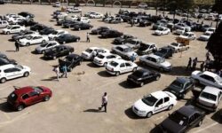 زلزله قیمت در بازار خودرو در آذرماه/ این محصولات رکوددار افزایش قیمت شدند +جدول