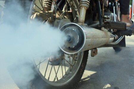 برای کاهش مصرف سوخت این راهکارها را روی میز دولت بگذارید