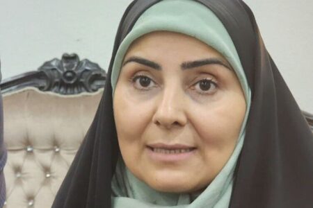 صادق: وزیر مطالبات کامیون‌داران پرداخت می‌شود